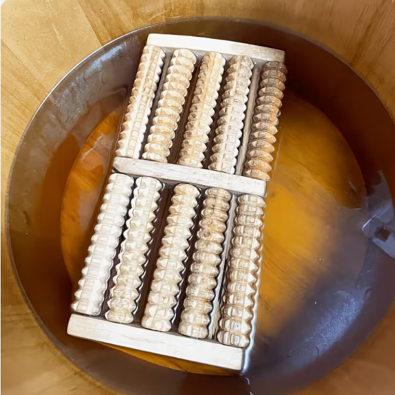 High Quality Natural Wooden Foot Massage Roller